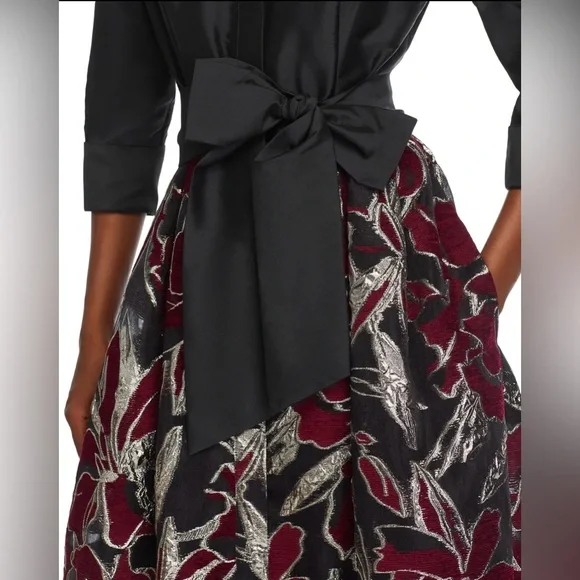 Rickie Freeman for Teri Jon Metallic Jacquard Gown - Picture 15 of 15